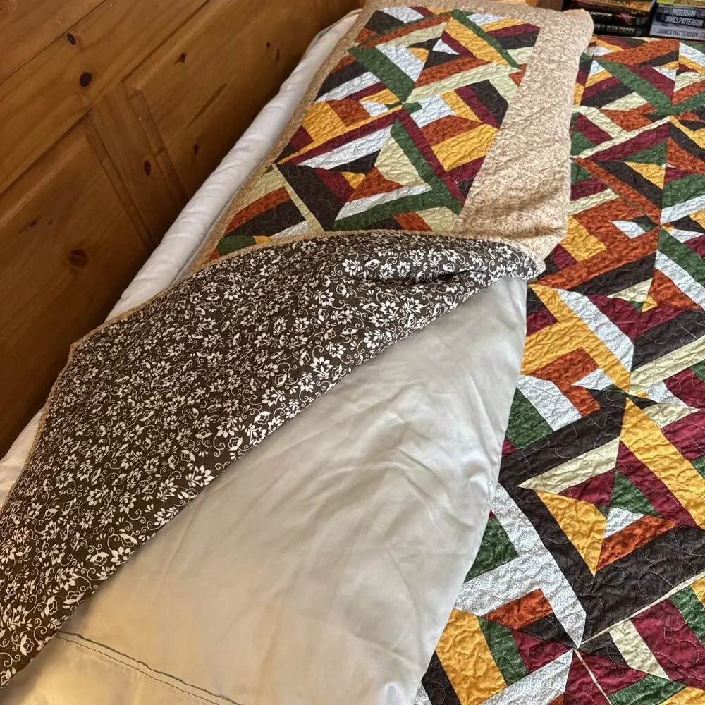 Amazing Vintage Handmade Joyful Plaid Quilt With Pillow Tuck Queen